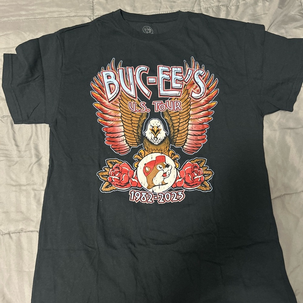 Buc-ee's U.S. Tour Graphic T-Shirt